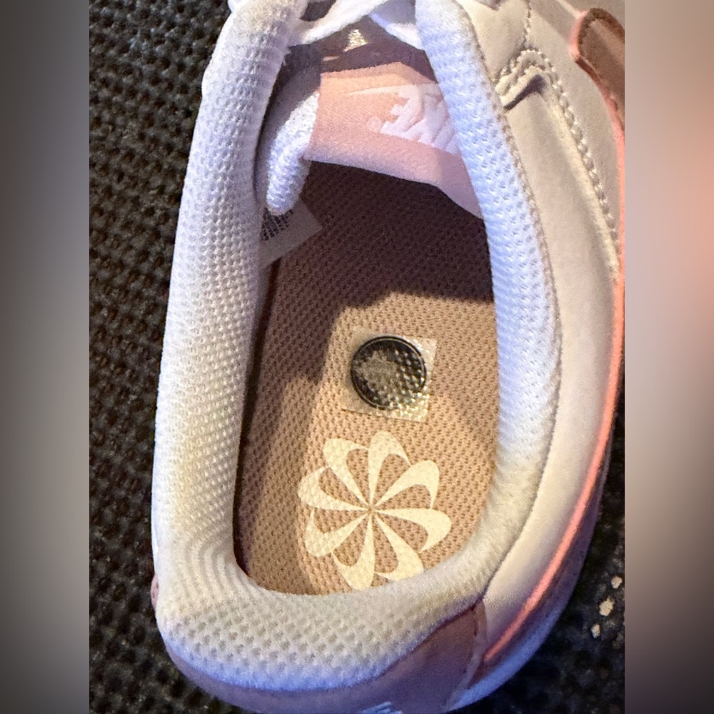 Nike Court Vision Low Next Nature Women's Shoes in the White/Pink Oxford color - Picture 8 of 10